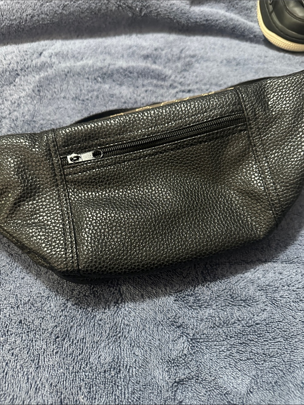 Gucci Black Monogram Belt Bag with Signature Web Stripe - Picture 2 of 2